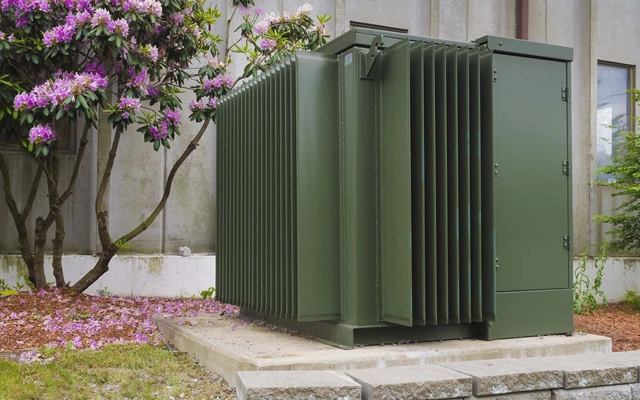 Ciri-ciri tiga fasa Padmount Transformer