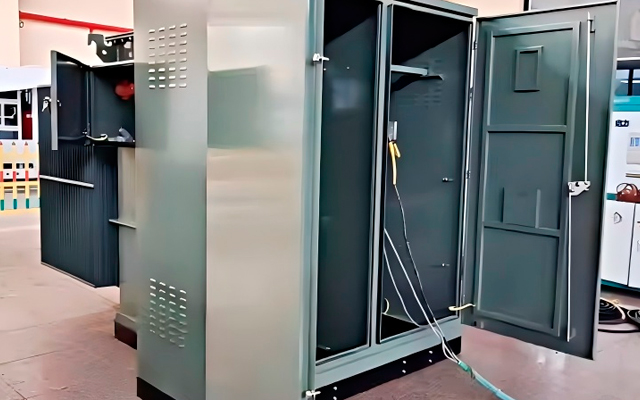 Ciri-ciri tiga fasa Padmount Transformer
